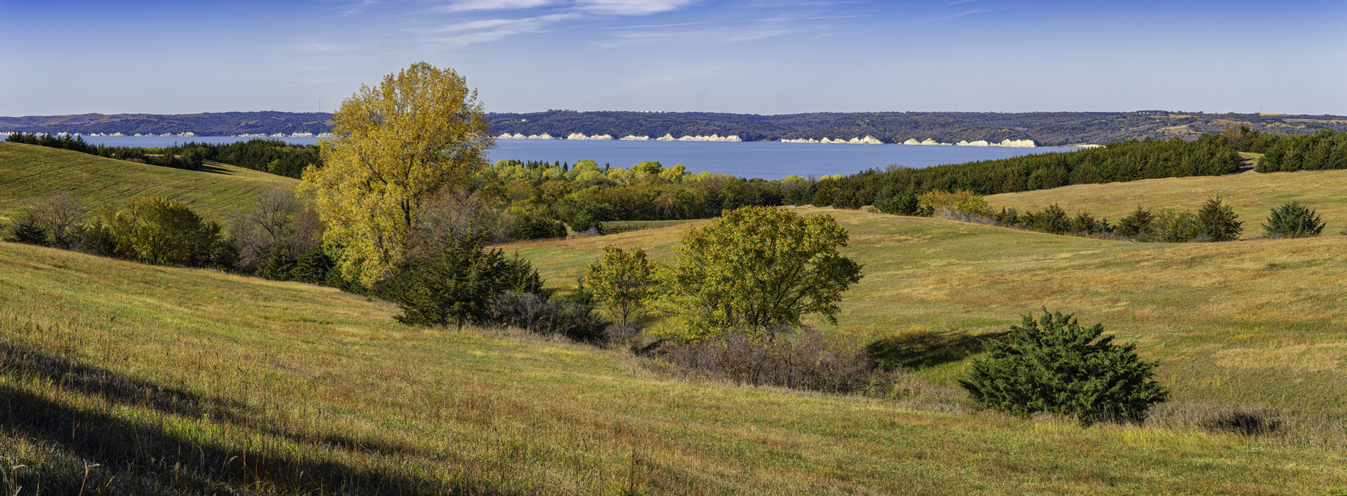 Lewis and Clark Lake View