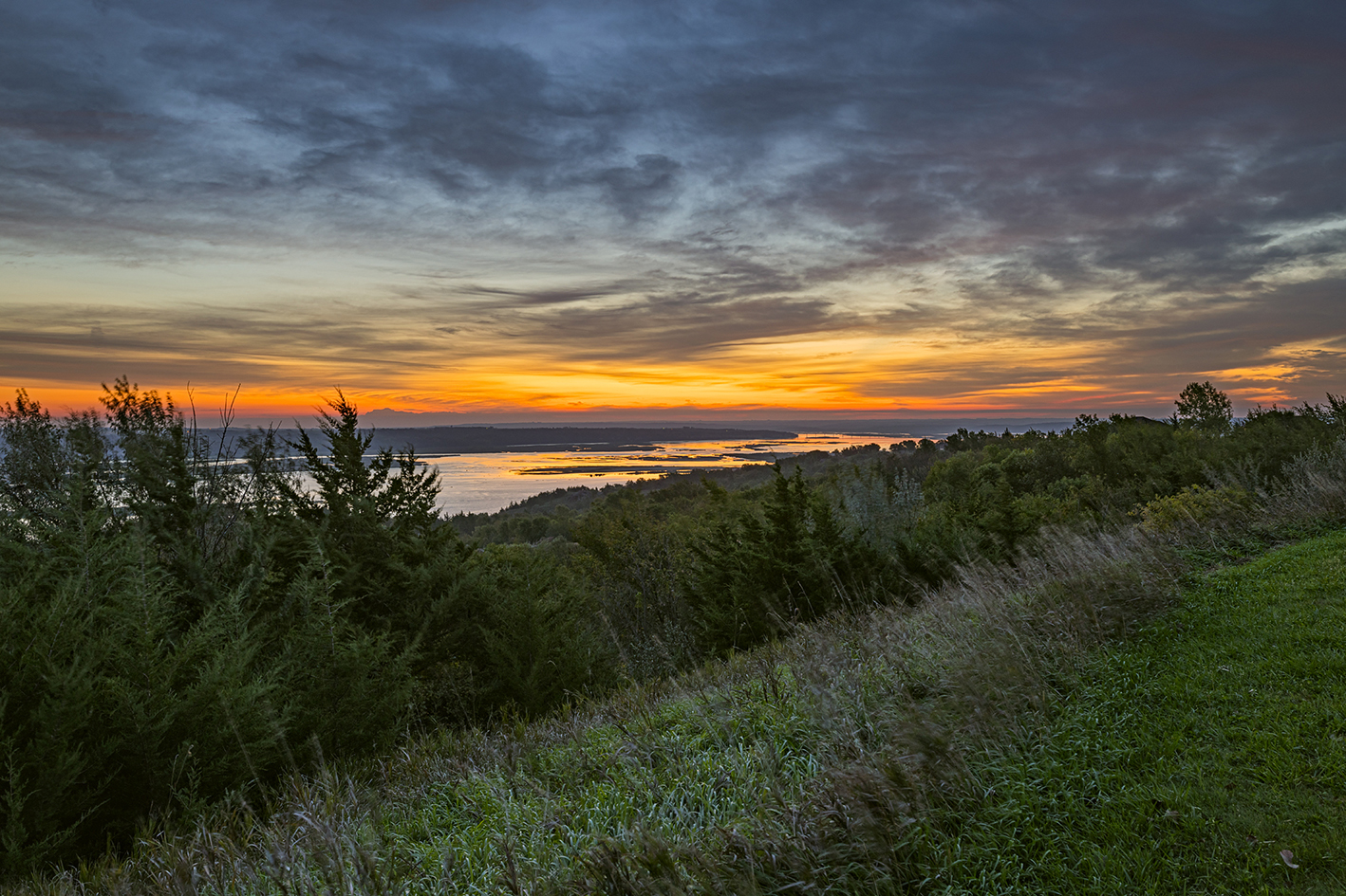 Missouri River Sunrise