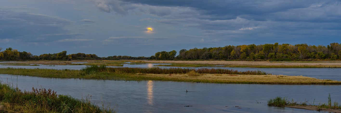 Moonset on the Platte III