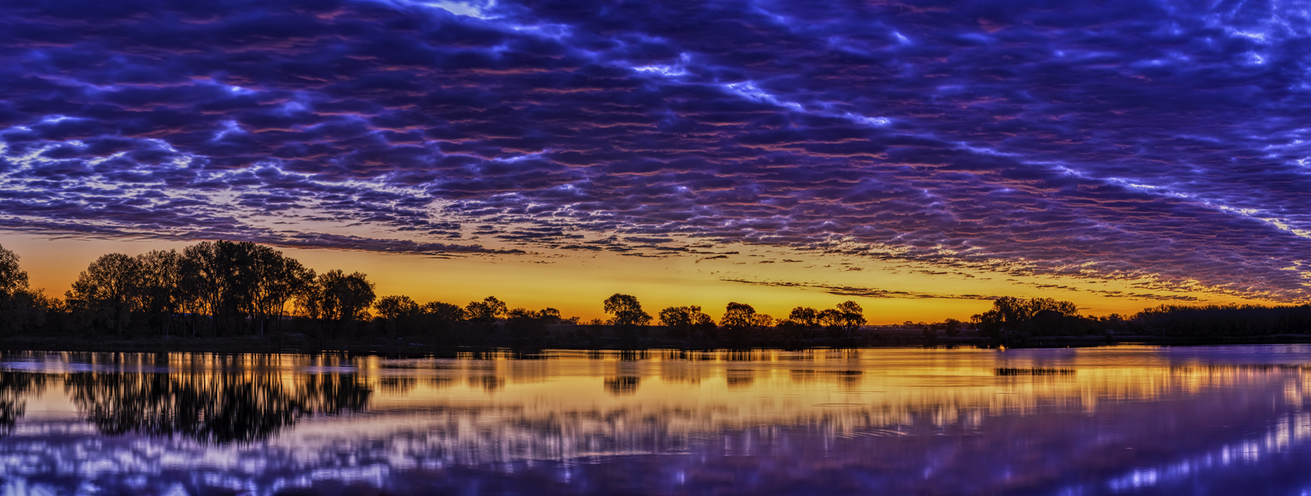 Morning Twilight at Yankton Lake IV